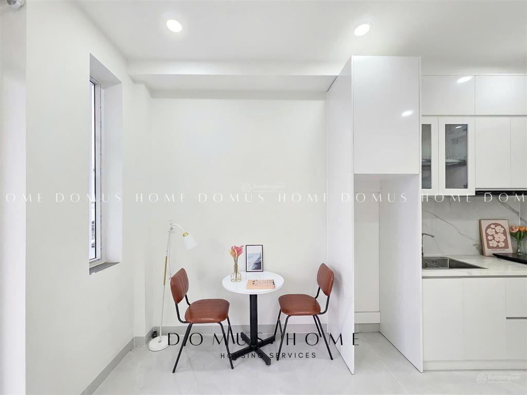 Khai trương căn hộ ban công mới xây ngay cạnh lotte mart