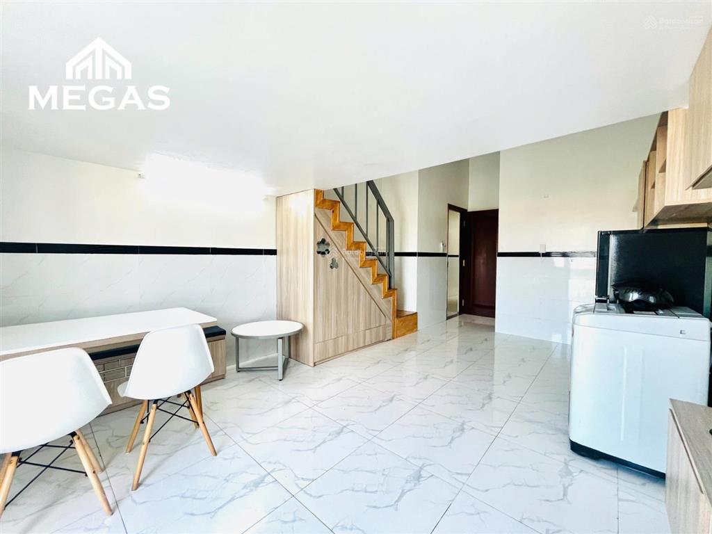 Căn hộ duplex ban công cao cấp 35m2 full nội thất ngay tô ký  công viên phần mềm quang trung
