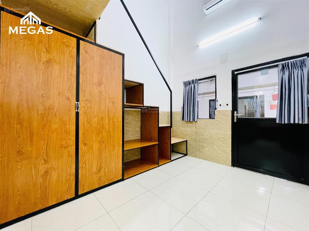 Phòng gác cao 2m mới xây 30m² đầy đủ nội thất ngay tô ký, gần công viên phần mềm