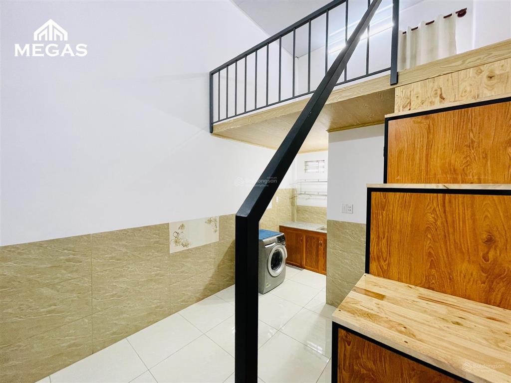 Phòng gác cao 2m mới xây 30m² đầy đủ nội thất ngay tô ký, gần công viên phần mềm