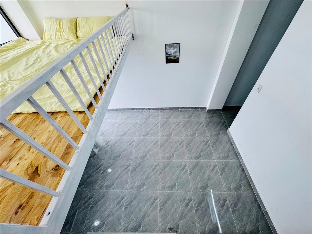 Căn hộ ban công mới xây đầy đủ nội thất ngay tô ký, công viên phần mềm, nguyễn ảnh thủ