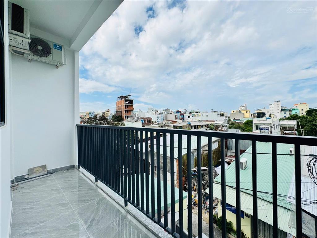 Căn hộ ban công mới xây đầy đủ nội thất ngay tô ký, công viên phần mềm, nguyễn ảnh thủ