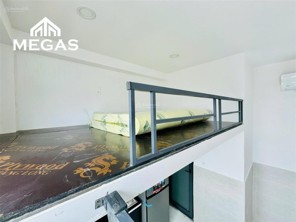 Duplex mới xây cửa sổ lớn full nội thất ngay công viên phần mềm quang trung, tô ký, dương thị mười