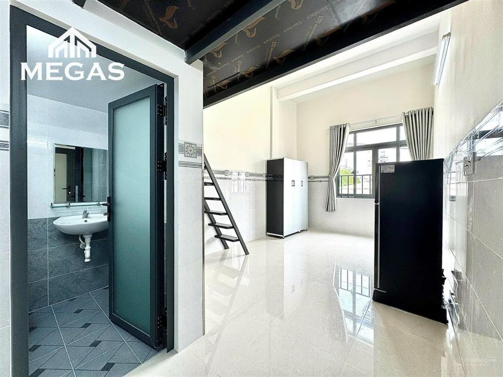Cho thuê phòng 35m2cửa sổ lớn thoángmới xâyđầy đủ nội thấtngay công viên phần mềm quang trung