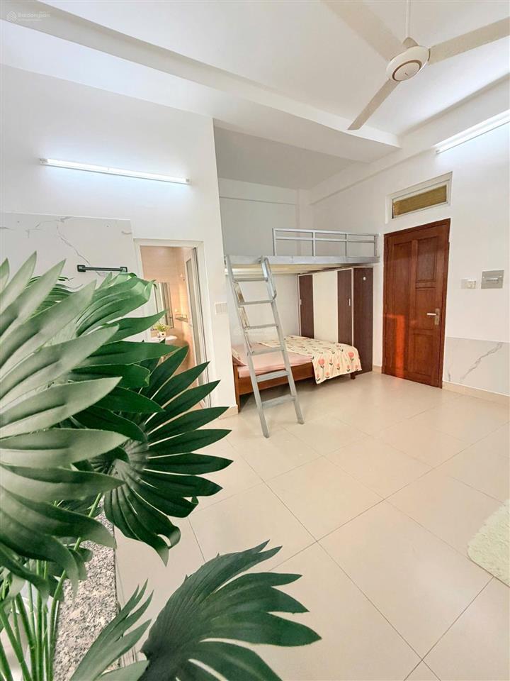 Đại học giao thông vận tải  huflit, duplex 2 không gian ngủ 35m2 full nội thất