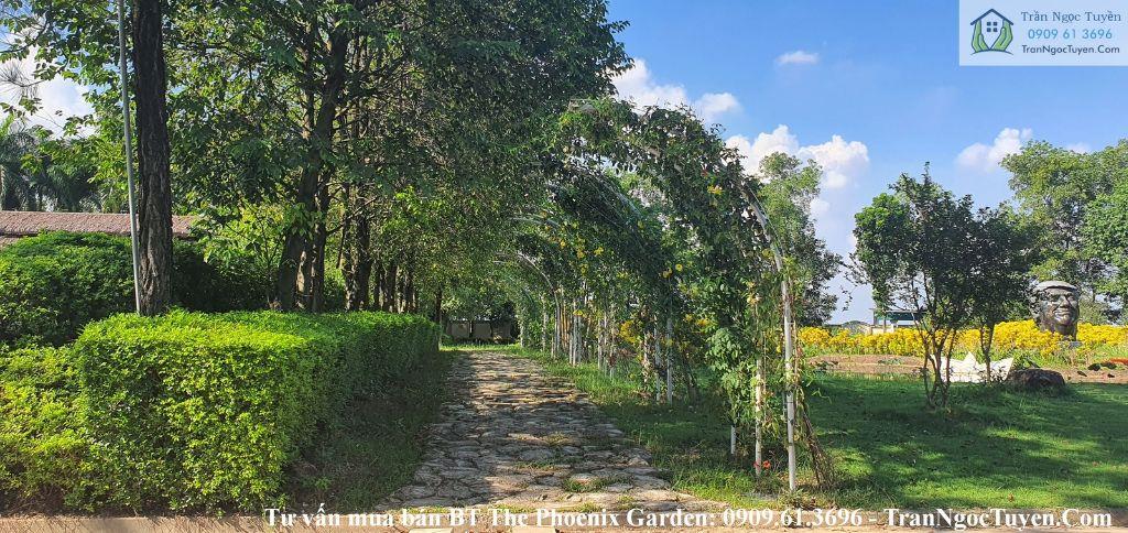 BÁN BIỆT THỰ SONG LẬP ĐÔNG NAM 200M² THE PHOENIX GARDEN