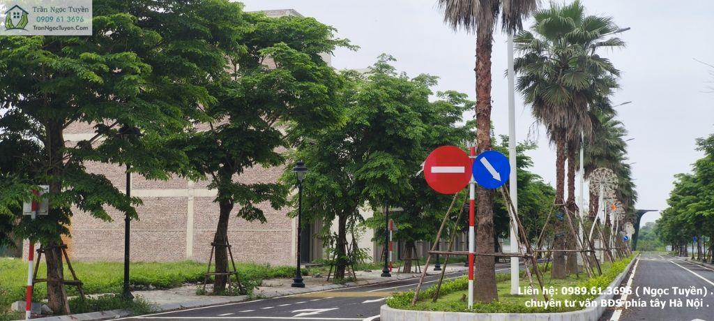 BÁN ĐẤT LIỀN KỀ CENTREVILLE LƯƠNG SƠN 100M2 – VIEW BIỆT THỰ, SỔ HỒNG SẴN SÀNG TÊN – GIÁ CHỈ HƠN 2 TỶ