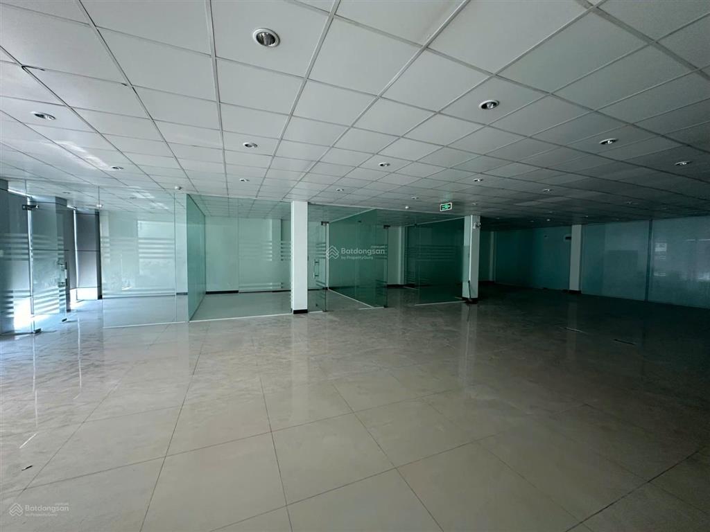 Cho thuê văn phòng đường tây sơn gần bến xe quy nhơn  trung tâm quy nhơn
