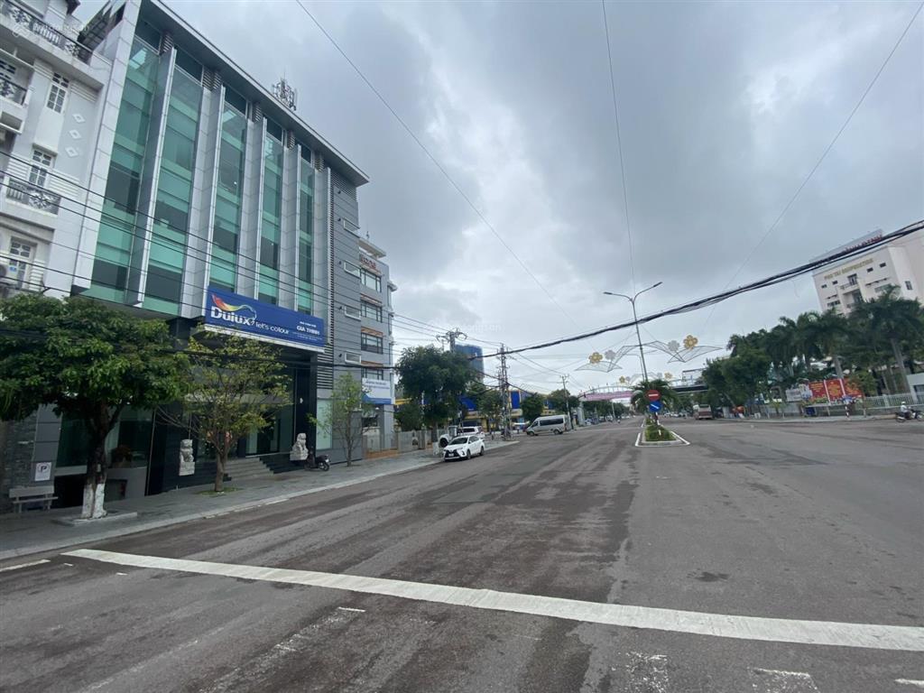 Cho thuê văn phòng đường tây sơn gần bến xe quy nhơn  trung tâm quy nhơn
