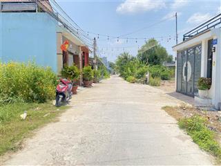 Bán 302m² đất thổ cư ấp 3 tân bửu, bến lức, long an, giá 2.3 tỷ  cách 500m ra đường nguyễn hữu trí