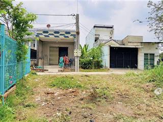 Đất thổ cư 150m² kdc xóm bà vệ  gần đường đt 830, giá 970 triệu, xã long định, cần đước, long an