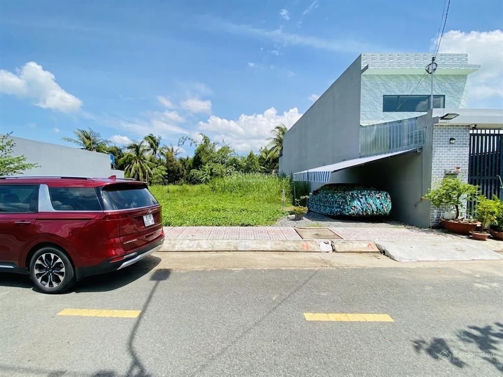 Nền dài 34.4m, dt 171,7m2 tại kdc thuận đạo, long cang, tây ninh, shr  giá 2,2 tỷ (tl)