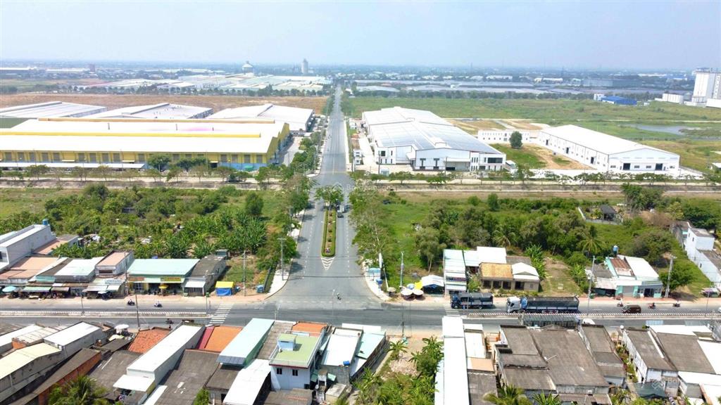 Nền dài 34.4m, dt 171,7m2 tại kdc thuận đạo, long cang, tây ninh, shr  giá 2,2 tỷ (tl)