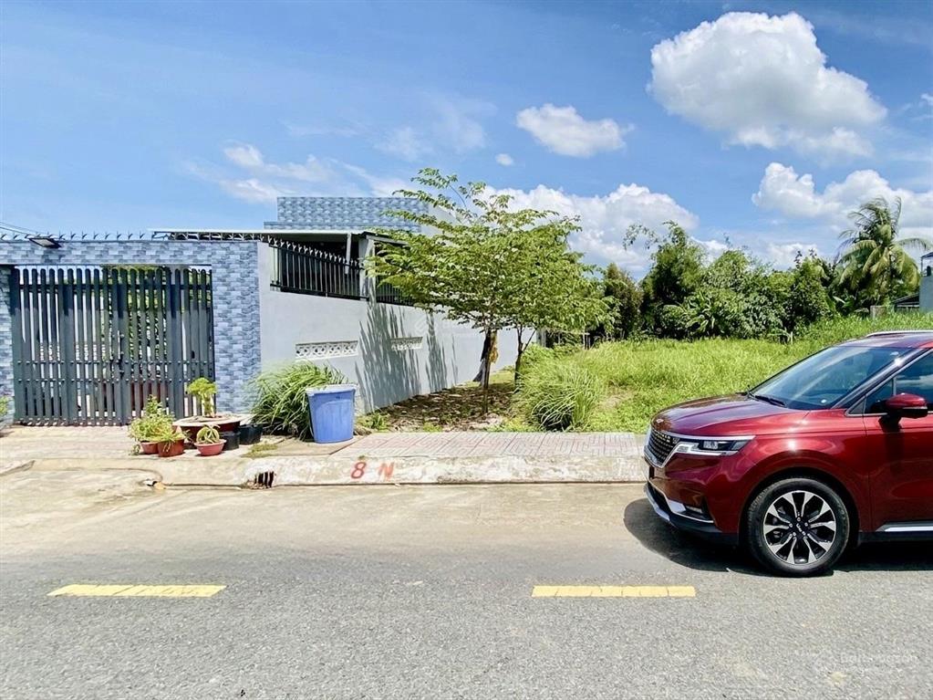 Nền thổ 4,3x34m kdc thuận đạo cách 200m đường 830  giá 1,75 tỷ xã long cang, tây ninh