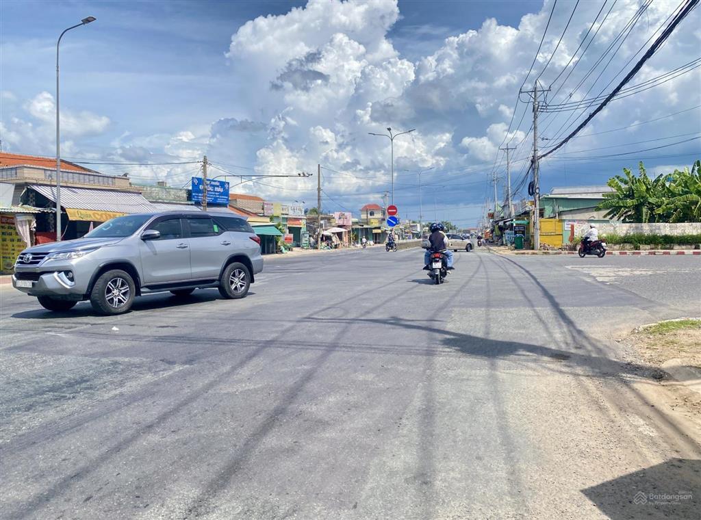 Nền thổ 4,3x34m kdc thuận đạo cách 200m đường 830  giá 1,75 tỷ xã long cang, tây ninh