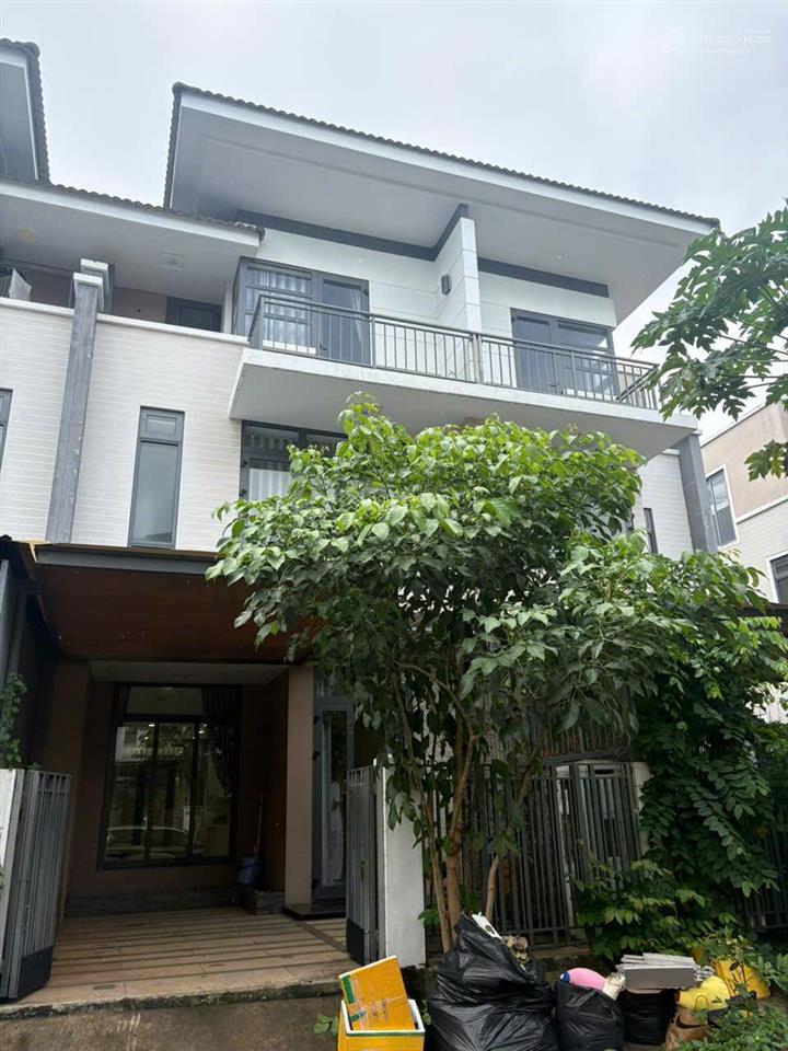 Cho thuê bt lavila kiến á, 3pn, 3wc, 100m2, giá cực chất 22 triệu
