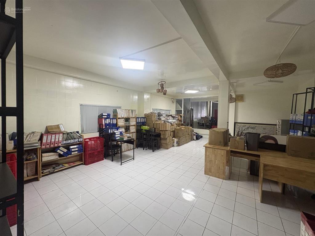 Cho thuê nhà nguyên căn 1 trệt 3 lầu 600m2 sàn tại 37/6 mai xuân thưởng, 60 triệu, 216 m2