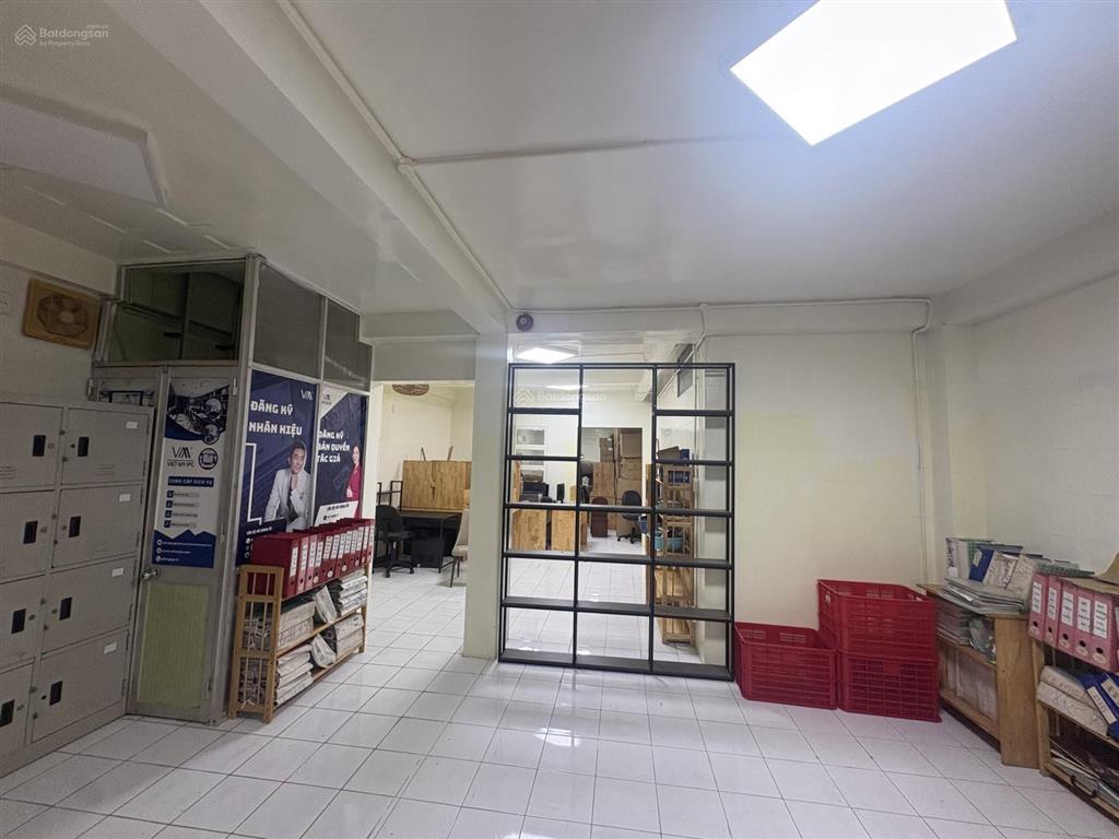 Cho thuê nhà nguyên căn 1 trệt 3 lầu 600m2 sàn tại 37/6 mai xuân thưởng, 60 triệu, 216 m2