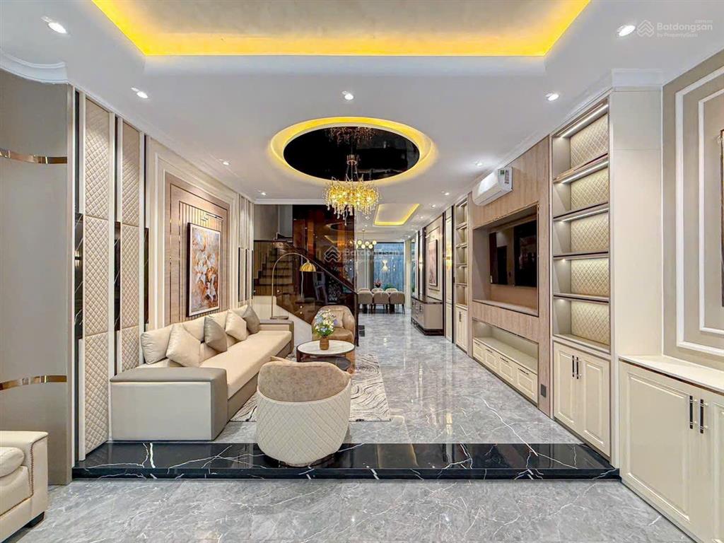 Cặp nhà phố view hồ cạnh công viên có thang máy xây mới 100% giá tốt