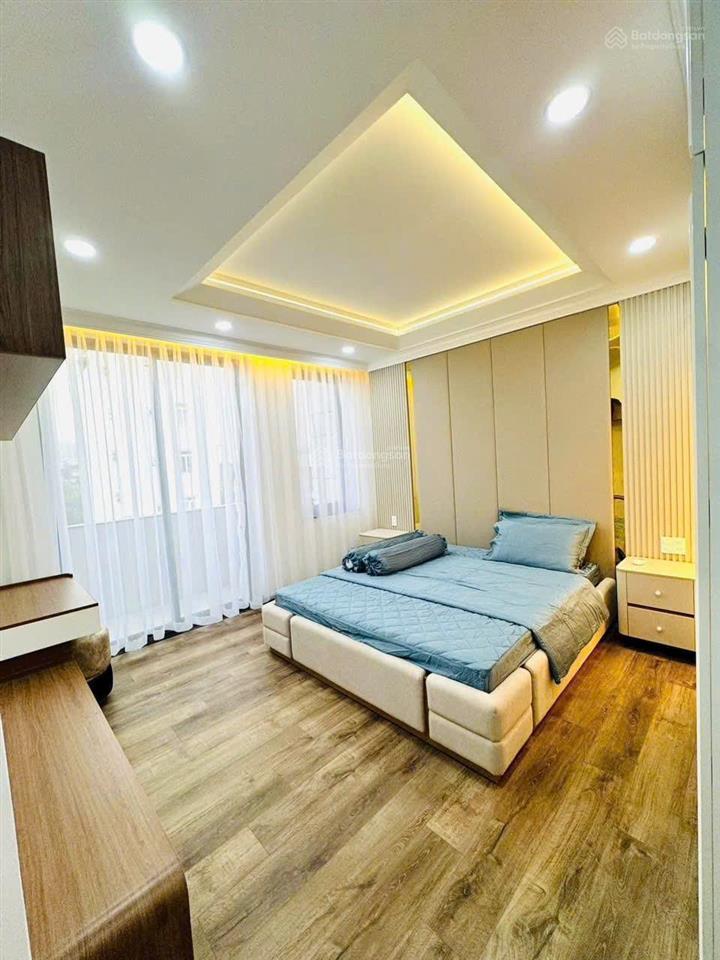 Nhà mới đẹp khu cư xá ngân hàng có thang máy ô tô đận trong nhà được