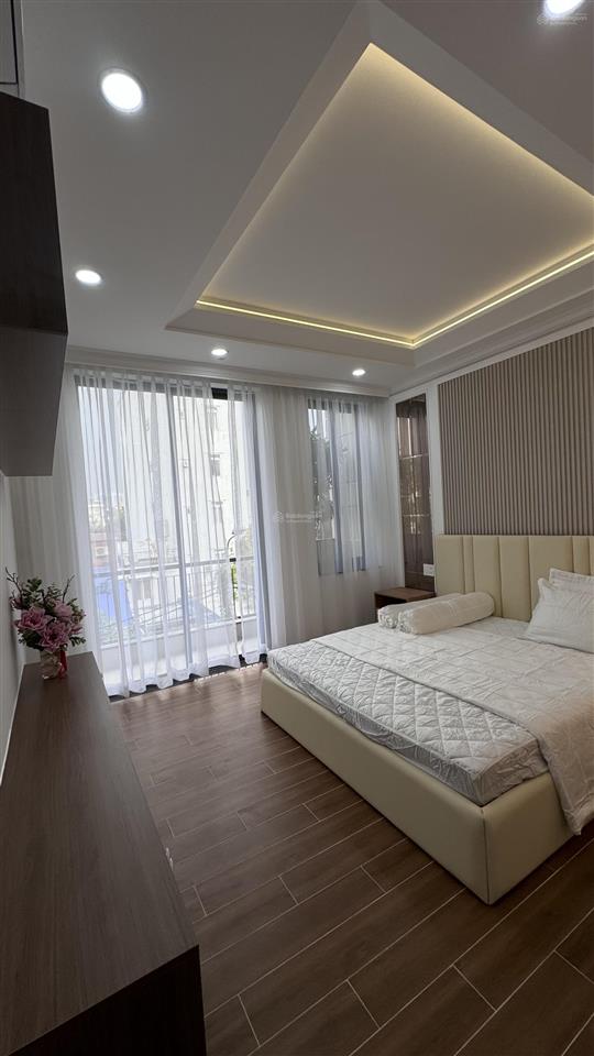 Nhà mới đẹp khu cư xá ngân hàng có thang máy ô tô đận trong nhà được