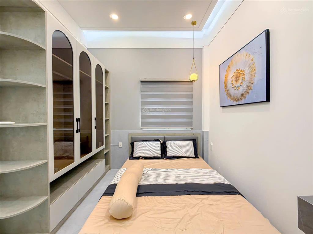 Siêu đẹp phường tân hưng hiếm có nhà 4 phòng ngủ mà chỉ hơn 6 đồng đầy đủ nội thất chỉ vào ở