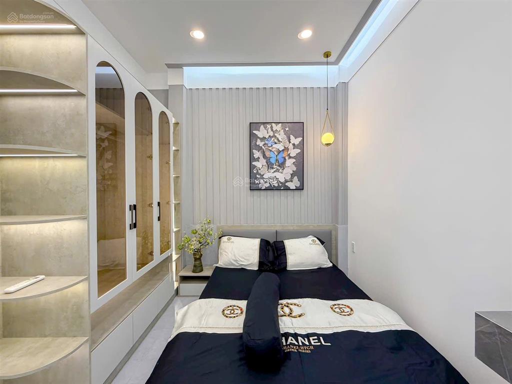 Siêu đẹp phường tân hưng hiếm có nhà 4 phòng ngủ mà chỉ hơn 6 đồng đầy đủ nội thất chỉ vào ở