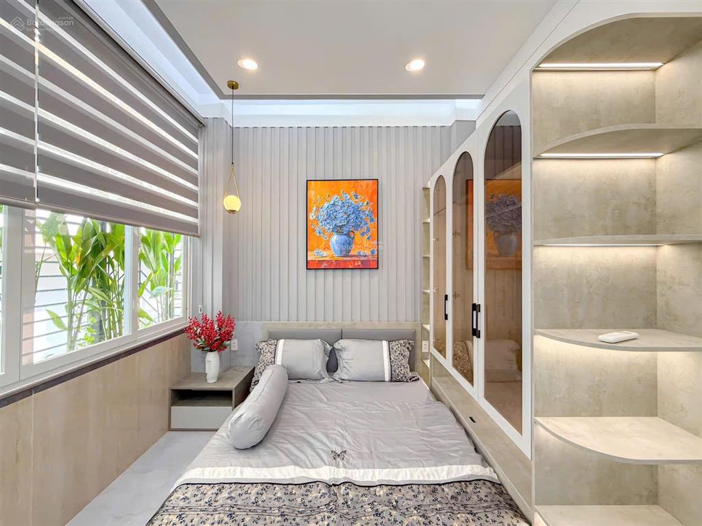 Siêu đẹp phường tân hưng hiếm có nhà 4 phòng ngủ mà chỉ hơn 6 đồng đầy đủ nội thất chỉ vào ở