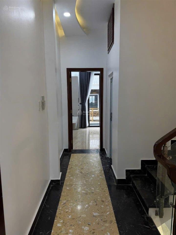 Nhà khu dân cư hoàng quốc việt đường nhựa ô tô né nhau khu dân cư đồng bộ nhà 3 tầng kiên cố
