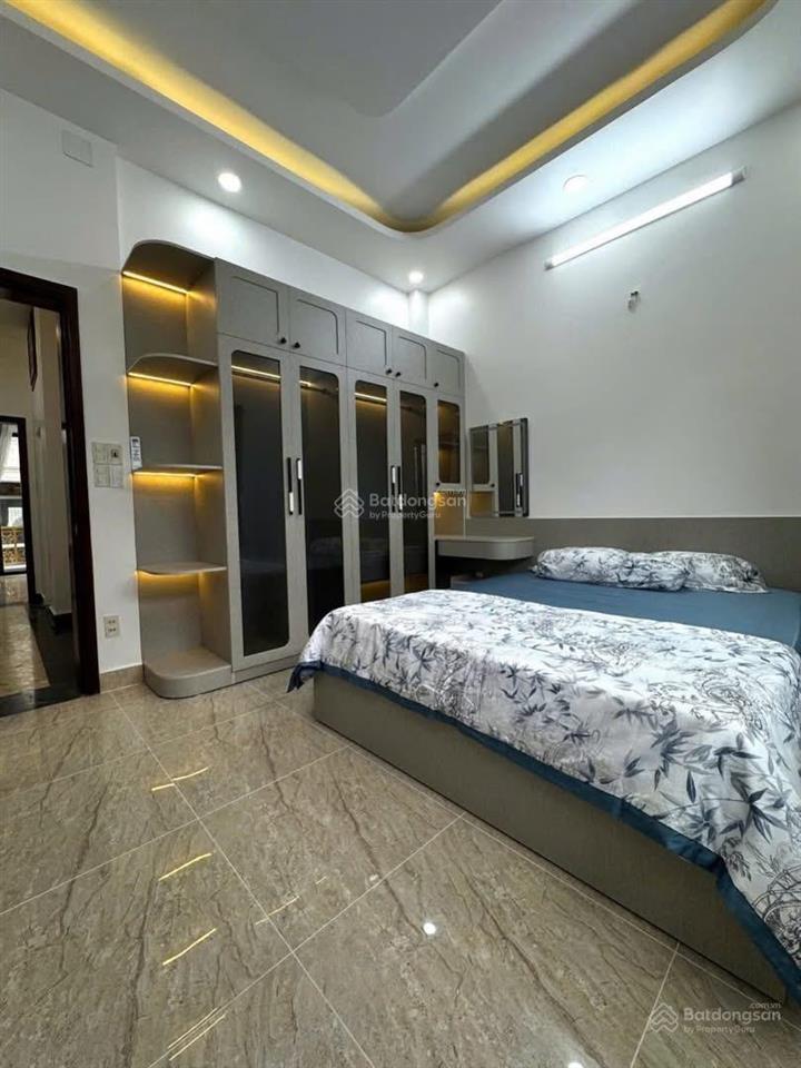 Nhà khu dân cư hoàng quốc việt đường nhựa ô tô né nhau khu dân cư đồng bộ nhà 3 tầng kiên cố