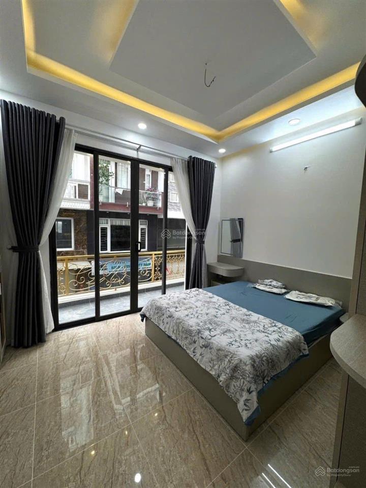 Nhà khu dân cư hoàng quốc việt đường nhựa ô tô né nhau khu dân cư đồng bộ nhà 3 tầng kiên cố