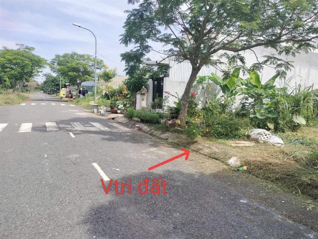 100m2 vuông vức sổ sẵn đường nhựa 12m. dt 5x20m
