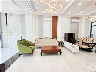 Nhà mới 6x14 có thang máy kdc đồng bộ ô tô vào nhà, đầy đủ tiện ích xung quanh