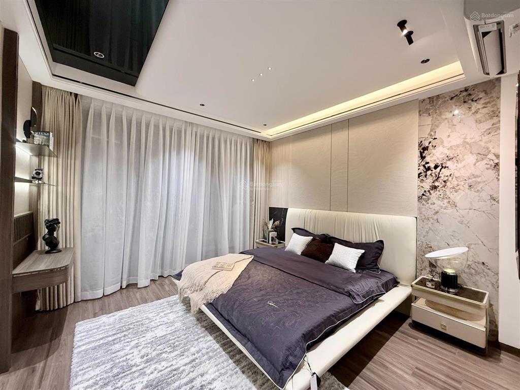 Nhà đẹp phong cách hiện đại sang chảnh tặng hết nội thất xem là thích ngay