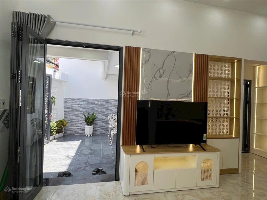 Nhanh mới kịp nhà mới ngay gần mặt đường huỳnh tấn phát lô nhà full nội thất sổ riêng chỉ hơn 3 tỷ