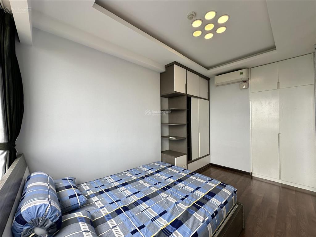 Cho thuê nhanh căn 2pn 1wc 57m2 giá tốt chỉ 14.5 tr/tháng còn tl tại the botanica ngay sân bay