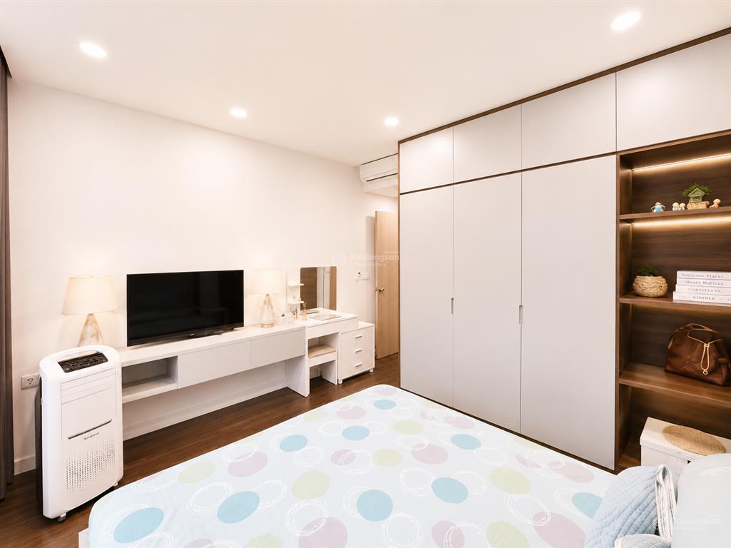 Bán căn hộ golden mansion cđt novaland 3 phòng ngủ 2wc nội thất đầy đủ 8.17 tỷ view công viên