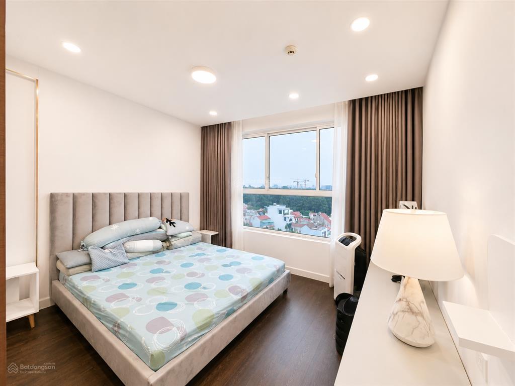 Bán căn hộ golden mansion cđt novaland 3 phòng ngủ 2wc nội thất đầy đủ 8.17 tỷ view công viên