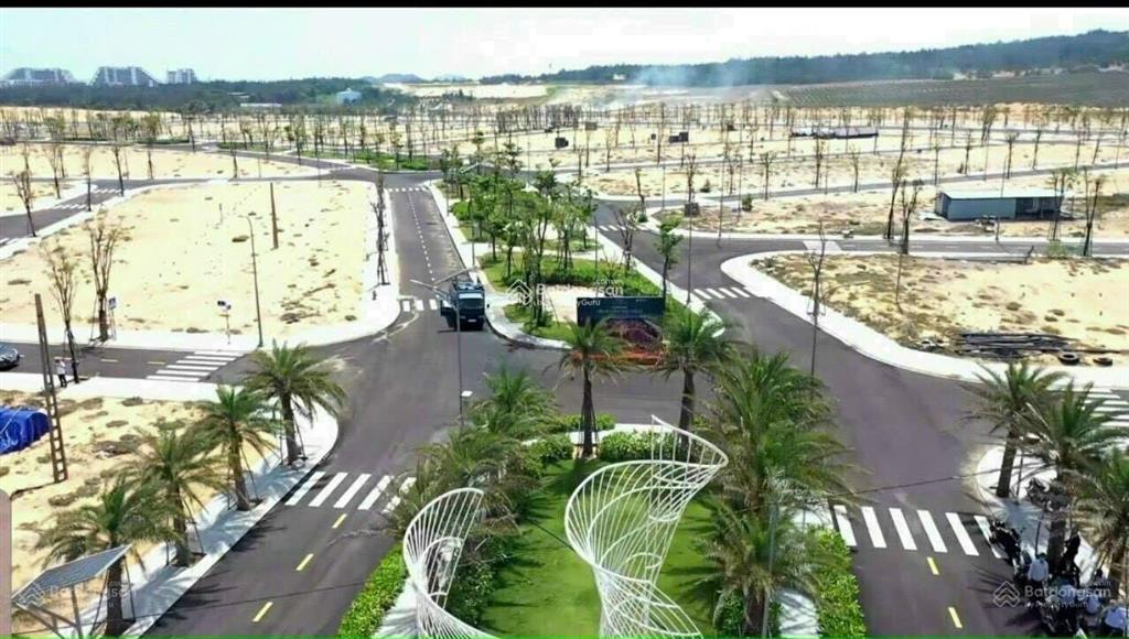Bán nền liền kề tại nhơn hội new city, 1,410 tỷ, 80m2, đối diện tiện ích