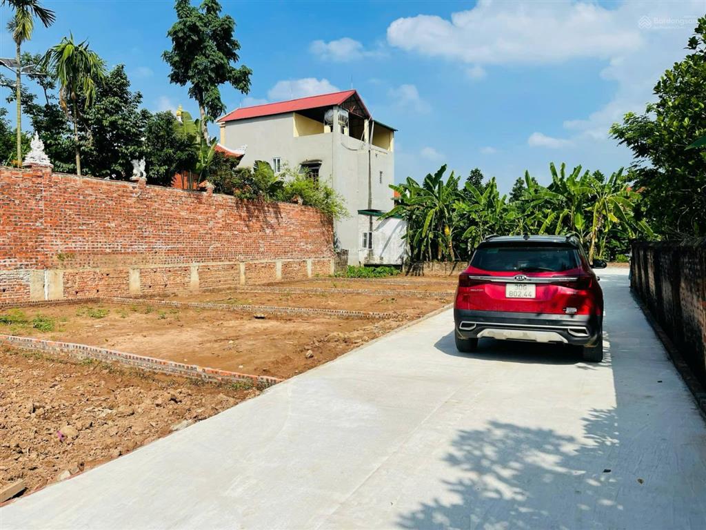 Đất nền phân lô full thổ cư vị trí đẹp, ngay chân cầu vđ4