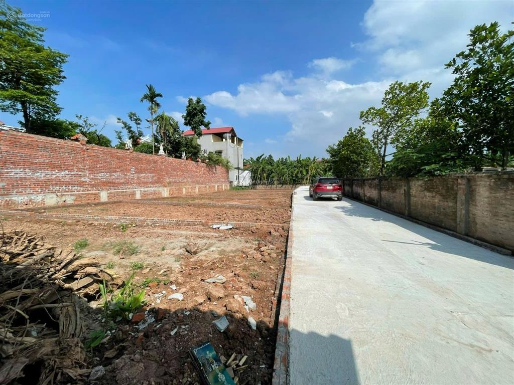Đất nền phân lô full thổ cư vị trí đẹp, ngay chân cầu vđ4