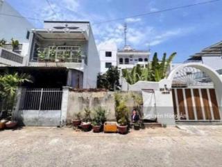 Cần bán lô đất mặt tiền dương hiến quyền chỉ hơn 80tr/m2  cách biển chỉ 200m  đất vuông vức