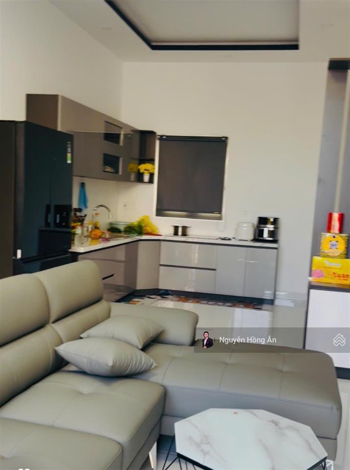 Bán biệt thự vườn nha trang giá rẻ dt 512m2 mới 100%, nội thất cao cấp, đường 8m, chỉ 6,8 tỷ