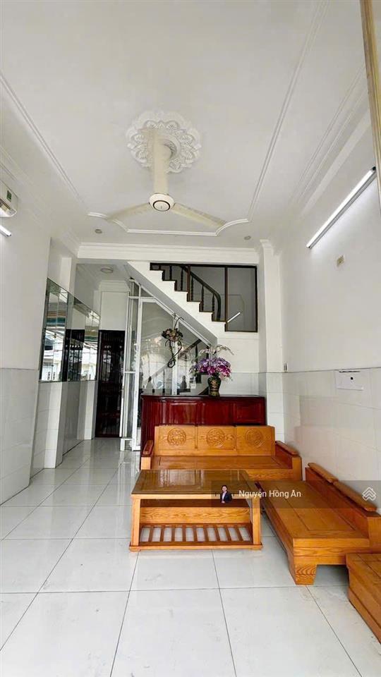 Bán nhà 4 tầng mặt tiền đường tô hiệu  trần phú  nha trang hiếm có  cách biển 250m  chỉ 8,5 tỷ