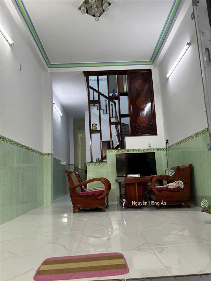 Bán nhà 2 tầng tđc hòn rớ nha trang ngay công viên, chợ, gần biển, sẵn sổ, giá chỉ 3,38 tỷ