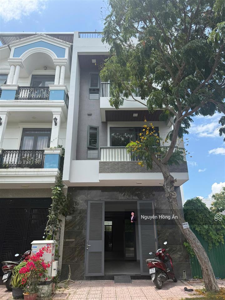 Bán nhà đẹp 3 tầng kđt hà quang 1 dt 75m2, khu dân cư cao cấp, hàng hiếm giá tốt chỉ 7,9 tỷ