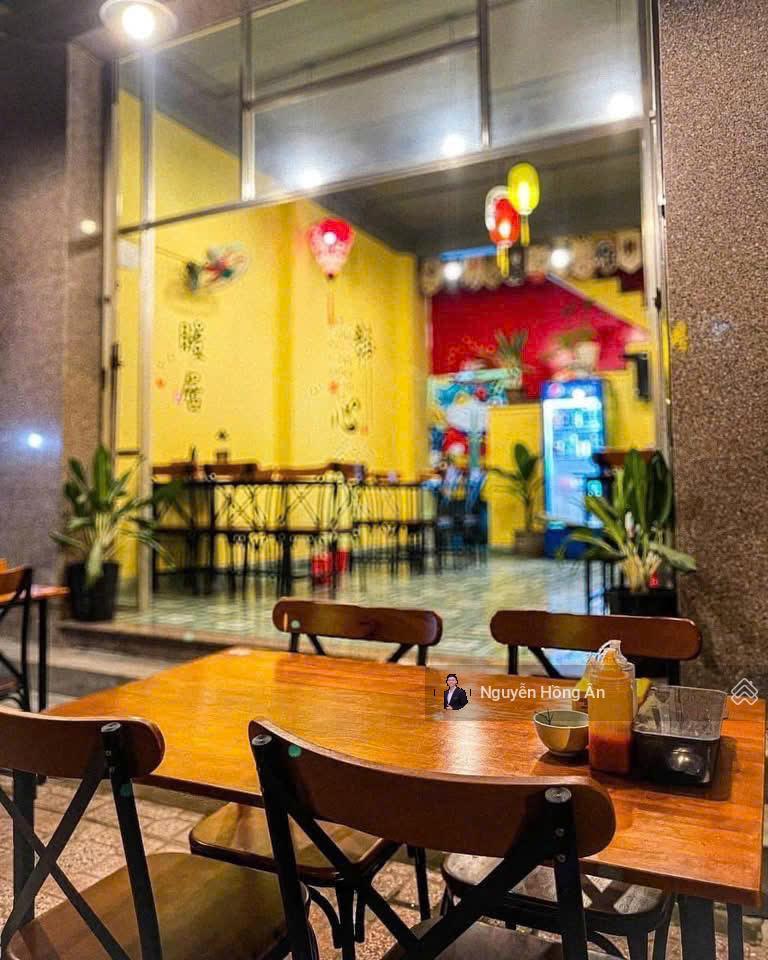 Duy nhất 1 căn nhà nhỉnh 10 tỷ trục đường kinh doanh nguyễn bỉnh khiêm, gần biển, đang cho thuê