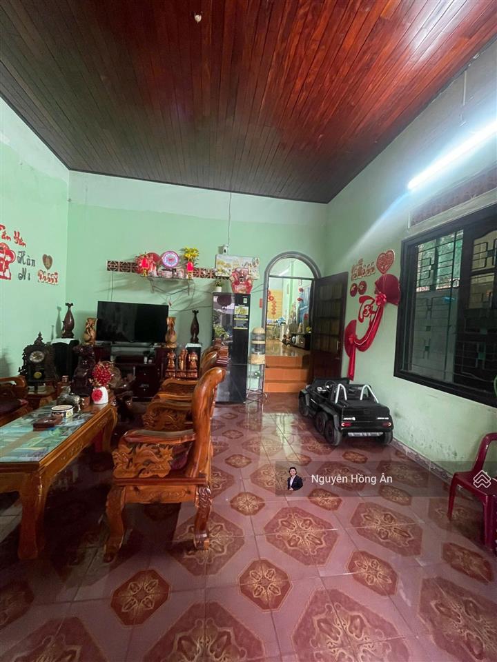 Bán nhà mặt tiền đường nguyễn chích 118,7m2, gần biển, ngang hiểm 6m, kinh doanh thuận tiện, 8,55ty