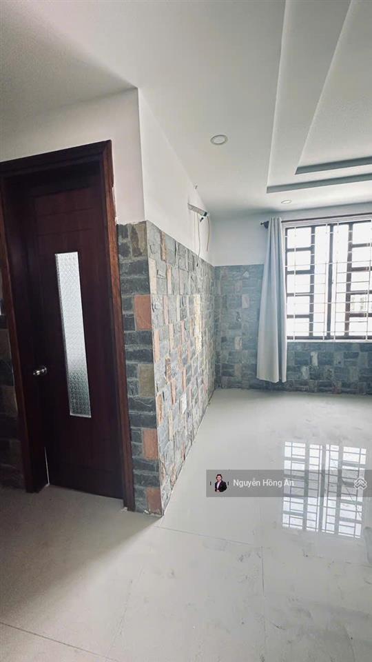Bán tòa căn hộ 7 tầng mặt tiền lê văn huân, có thang máy, cách biển 600m, dt 115m2, view đẹp, 17 tỷ