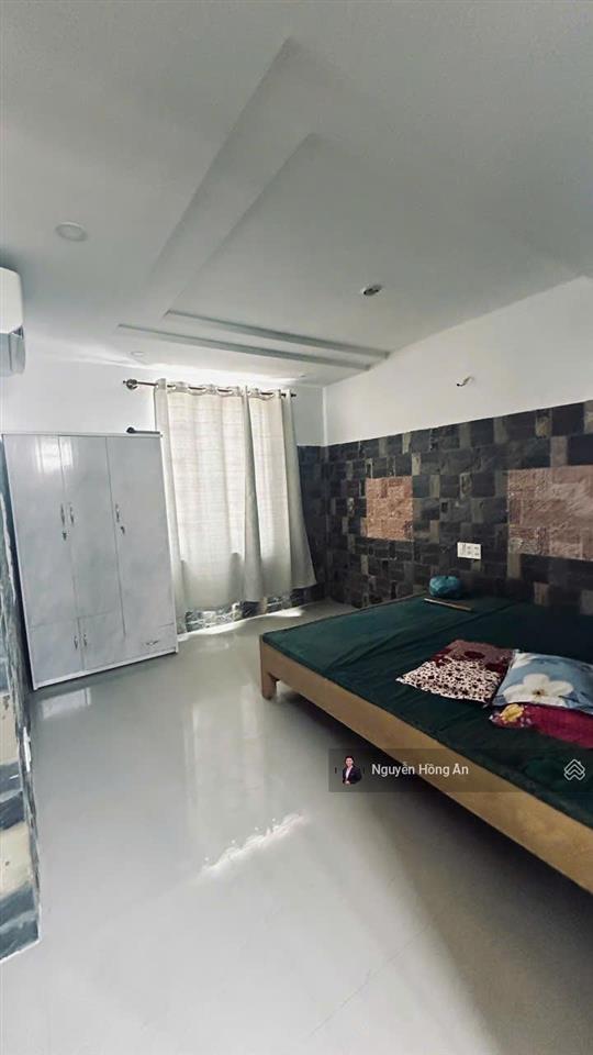 Bán tòa căn hộ 7 tầng mặt tiền lê văn huân, có thang máy, cách biển 600m, dt 115m2, view đẹp, 17 tỷ